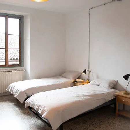 Holiday home Casa Girasole Pusiano